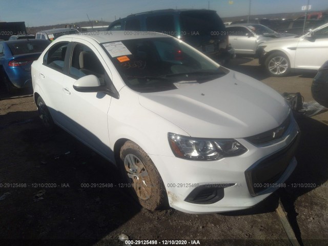 chevrolet sonic 2017 1g1jb5sh8h4143077