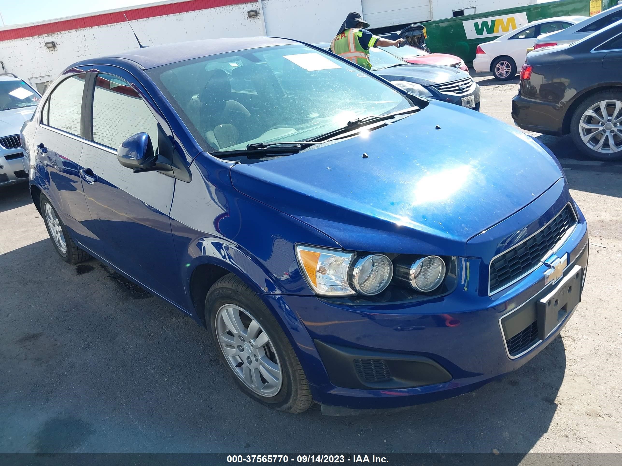 chevrolet sonic 2014 1g1jc5sb7e4224849