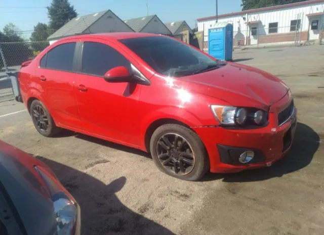 chevrolet sonic 2014 1g1jc5sh2e4143956