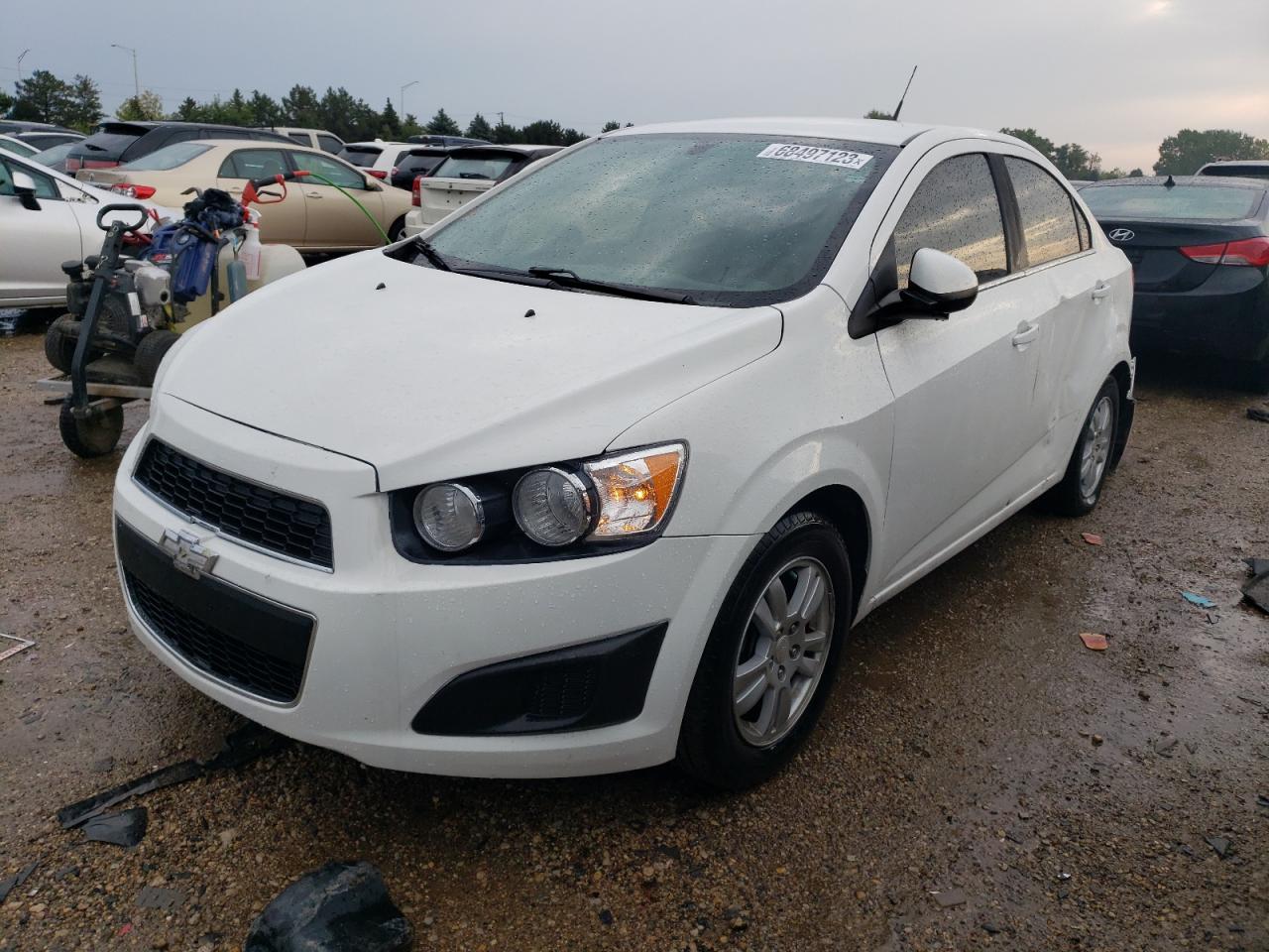 chevrolet sonic 2014 1g1jc5sh6e4233966