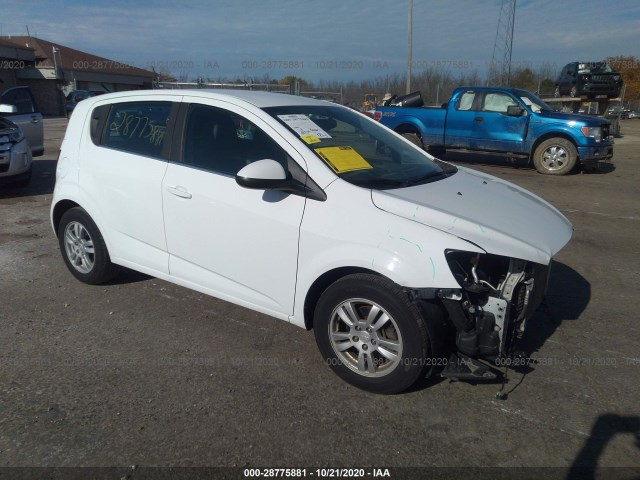 chevrolet sonic 2015 1g1jc6shxf4120786