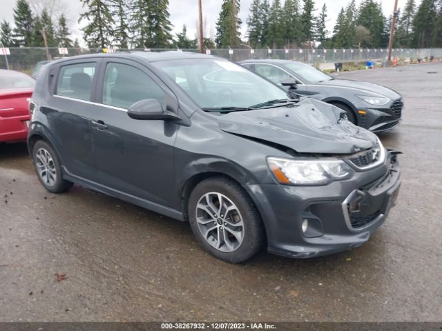 chevrolet sonic 2018 1g1jd6sb6j4129969