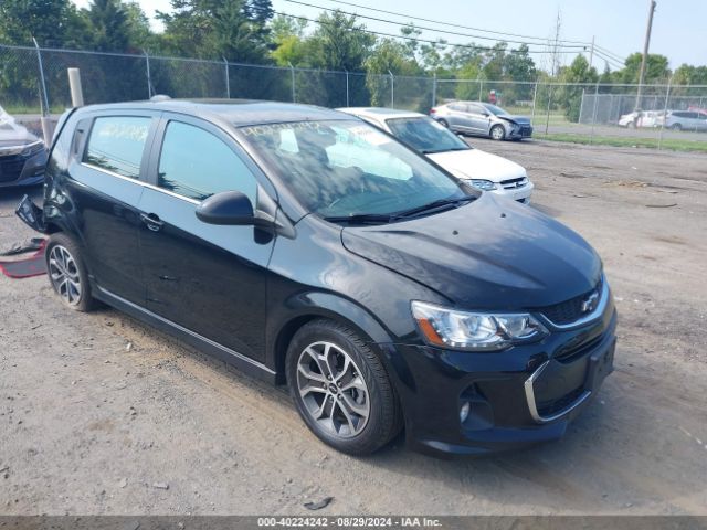 chevrolet sonic 2018 1g1jd6sg0j4126089