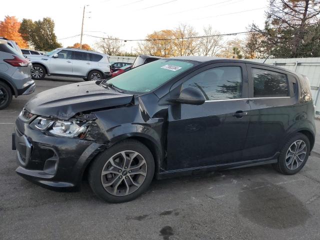 chevrolet sonic lt 2018 1g1jd6sh2j4127575