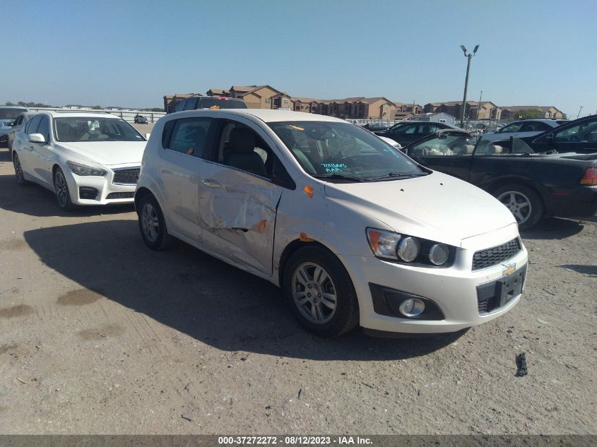 chevrolet sonic 2015 1g1je6sb8f4134160