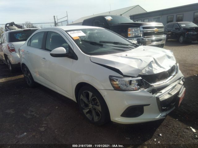 chevrolet sonic 2019 1g1jf5sb8k4122771