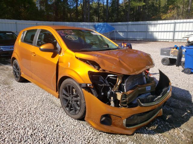 chevrolet sonic prem 2018 1g1jf6sb0j4109436