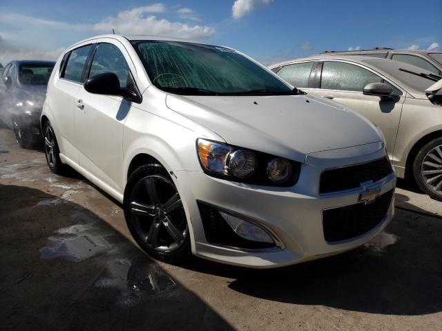 chevrolet sonic rs 2015 1g1jg6sb4f4111114