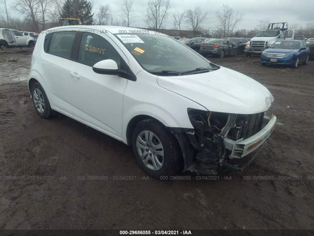 chevrolet sonic 2018 1g1jg6sh8j4103188