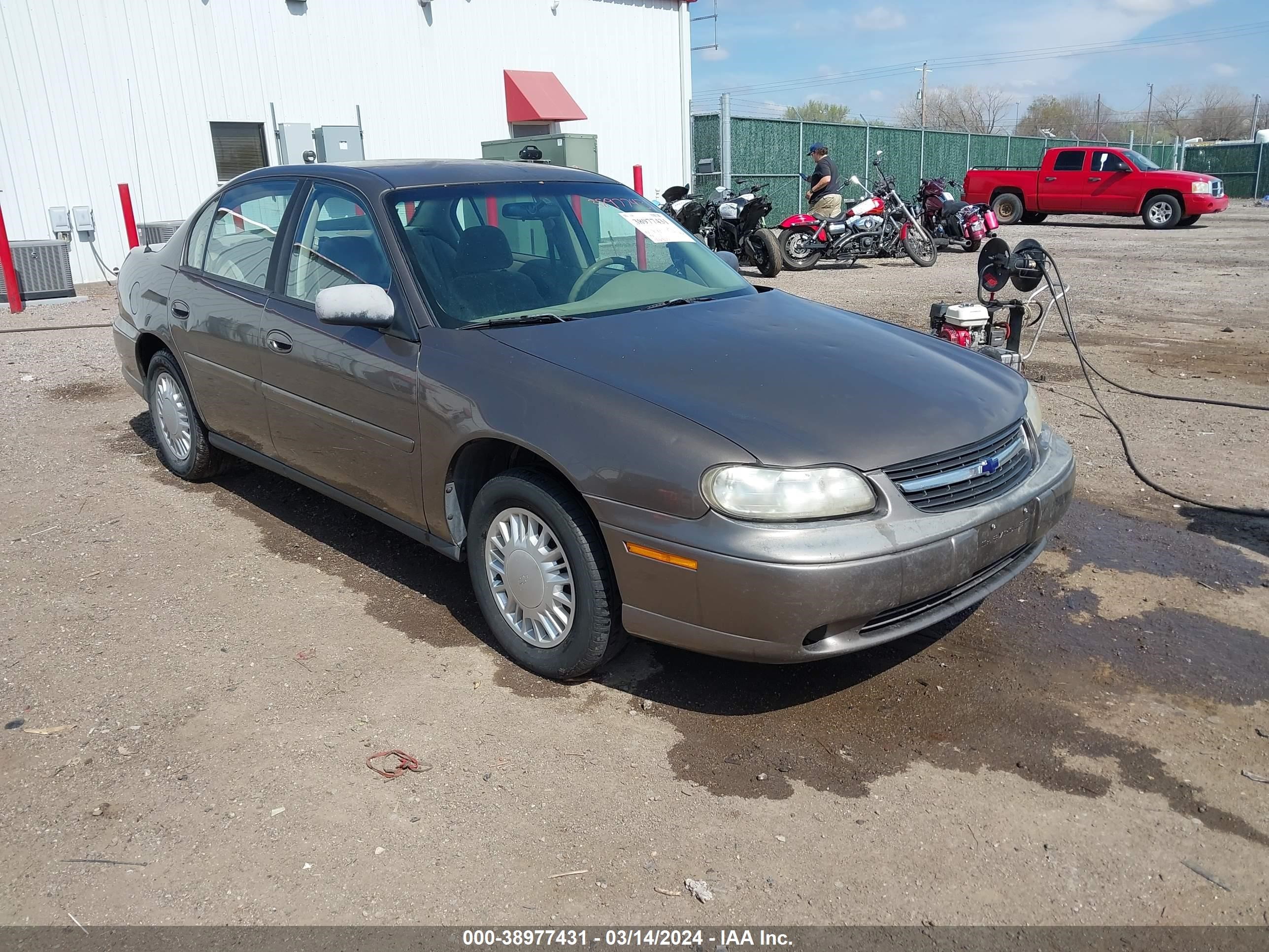 chevrolet malibu 2002 1g1nd52j82m643620