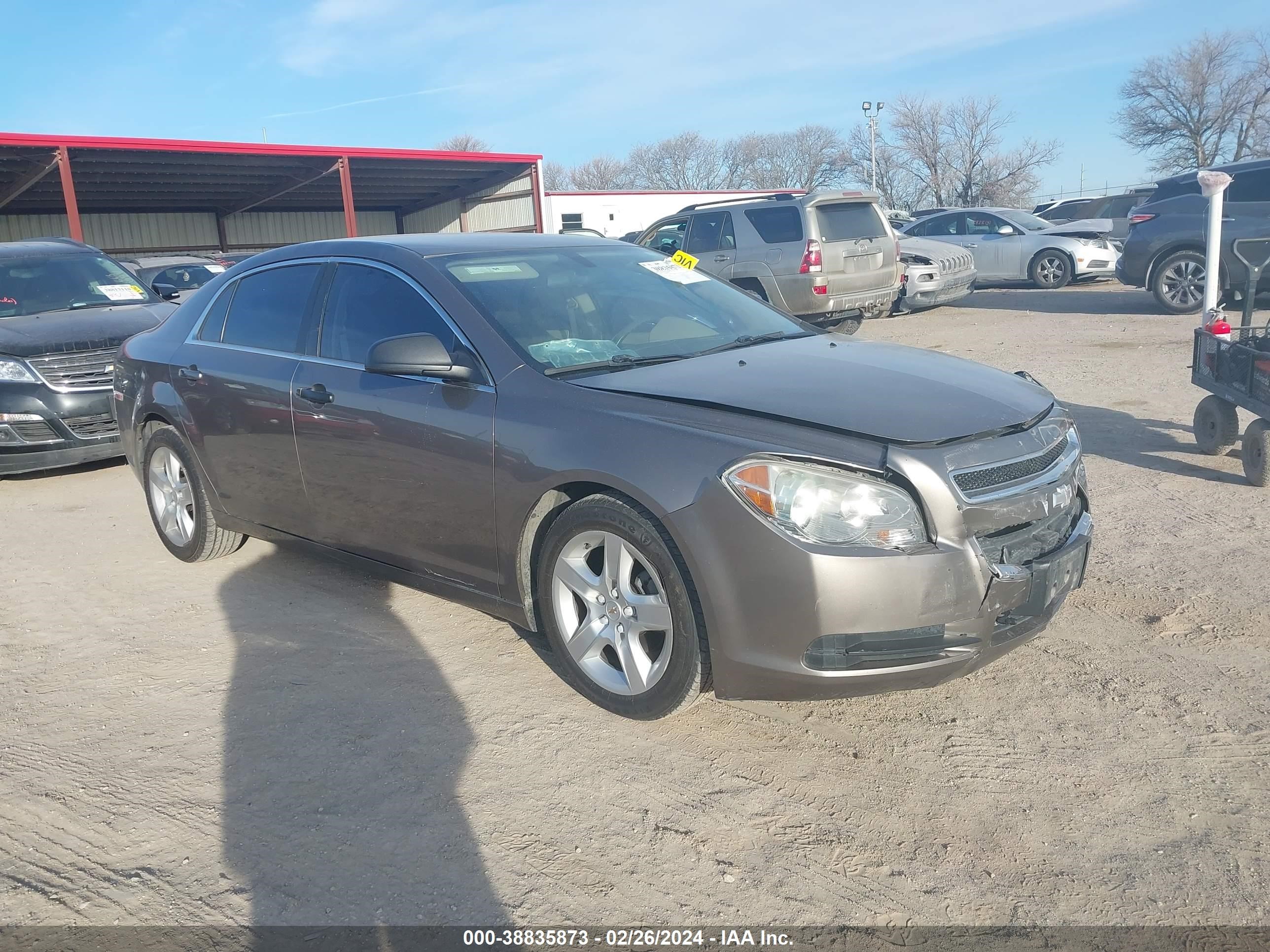 chevrolet malibu 2010 1g1za5e01af283591