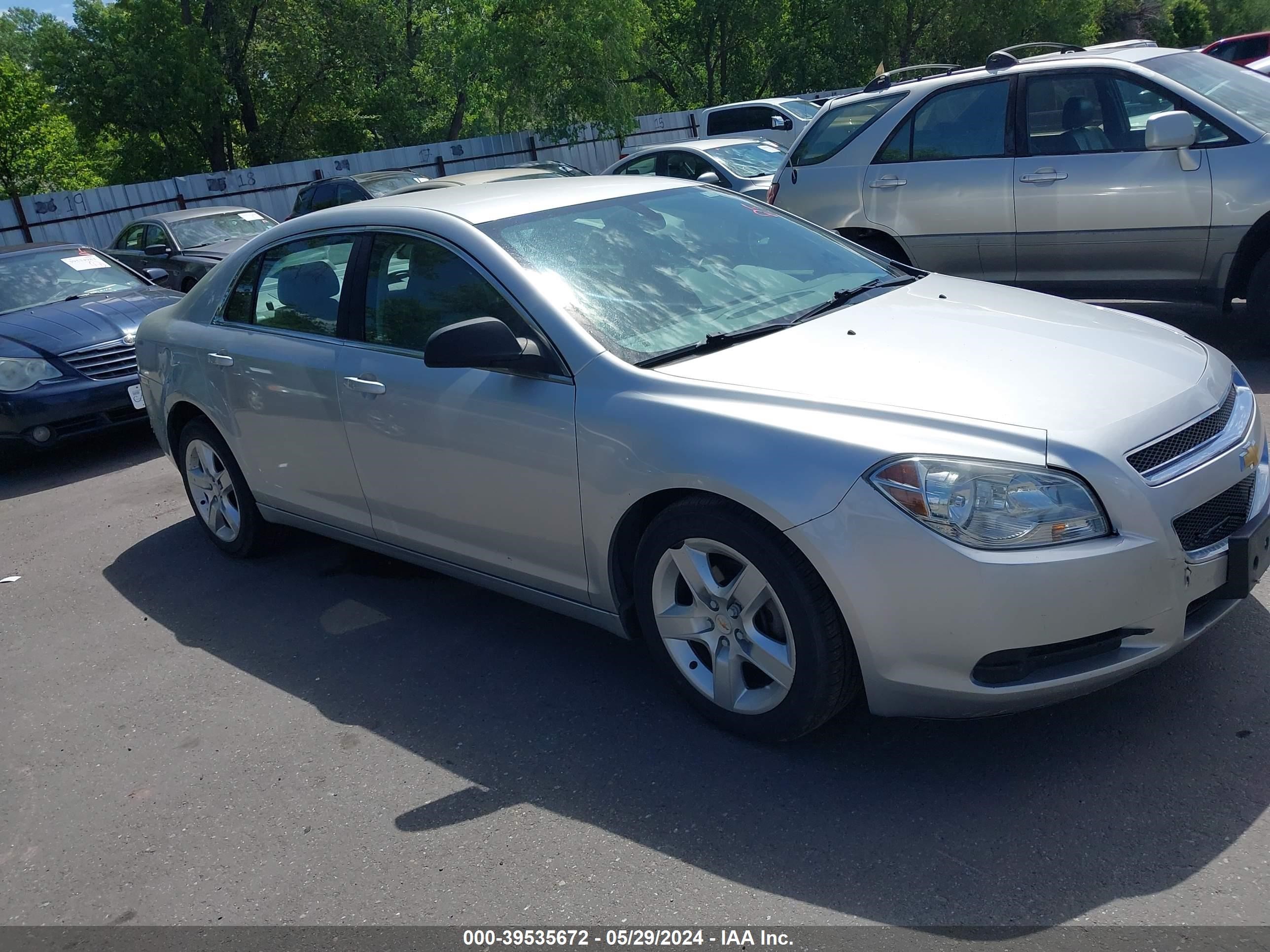 chevrolet malibu 2010 1g1za5e03af284015