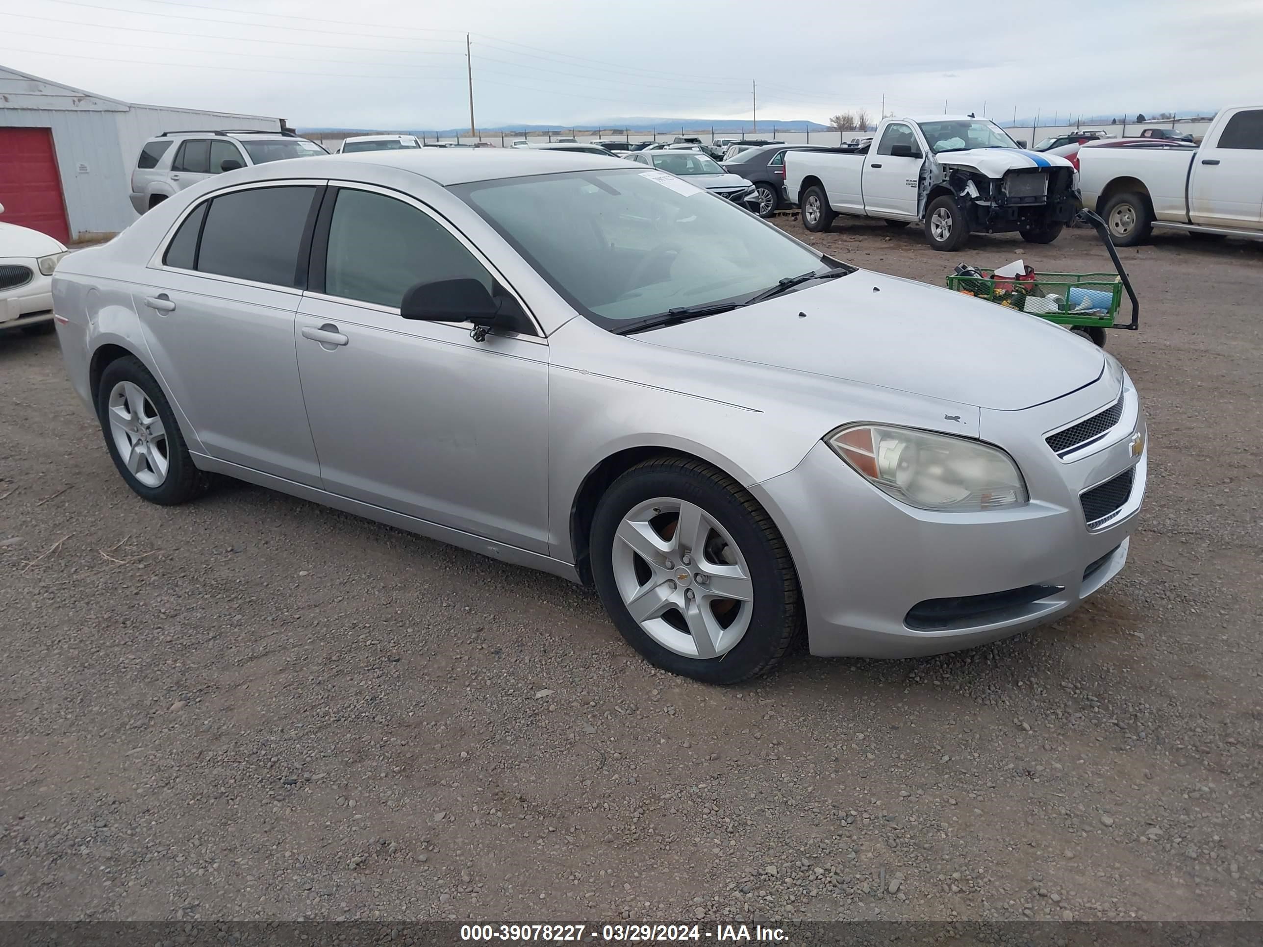 chevrolet malibu 2010 1g1zb5eb1a4142269