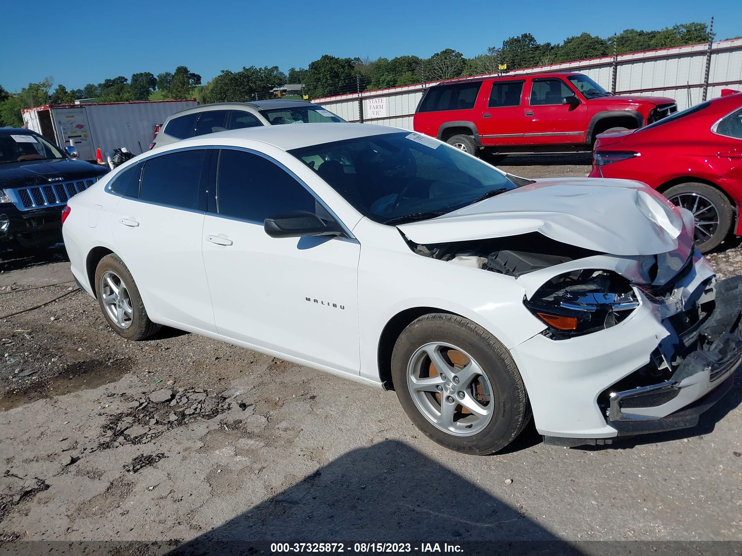 chevrolet malibu 2018 1g1zb5st1jf268178