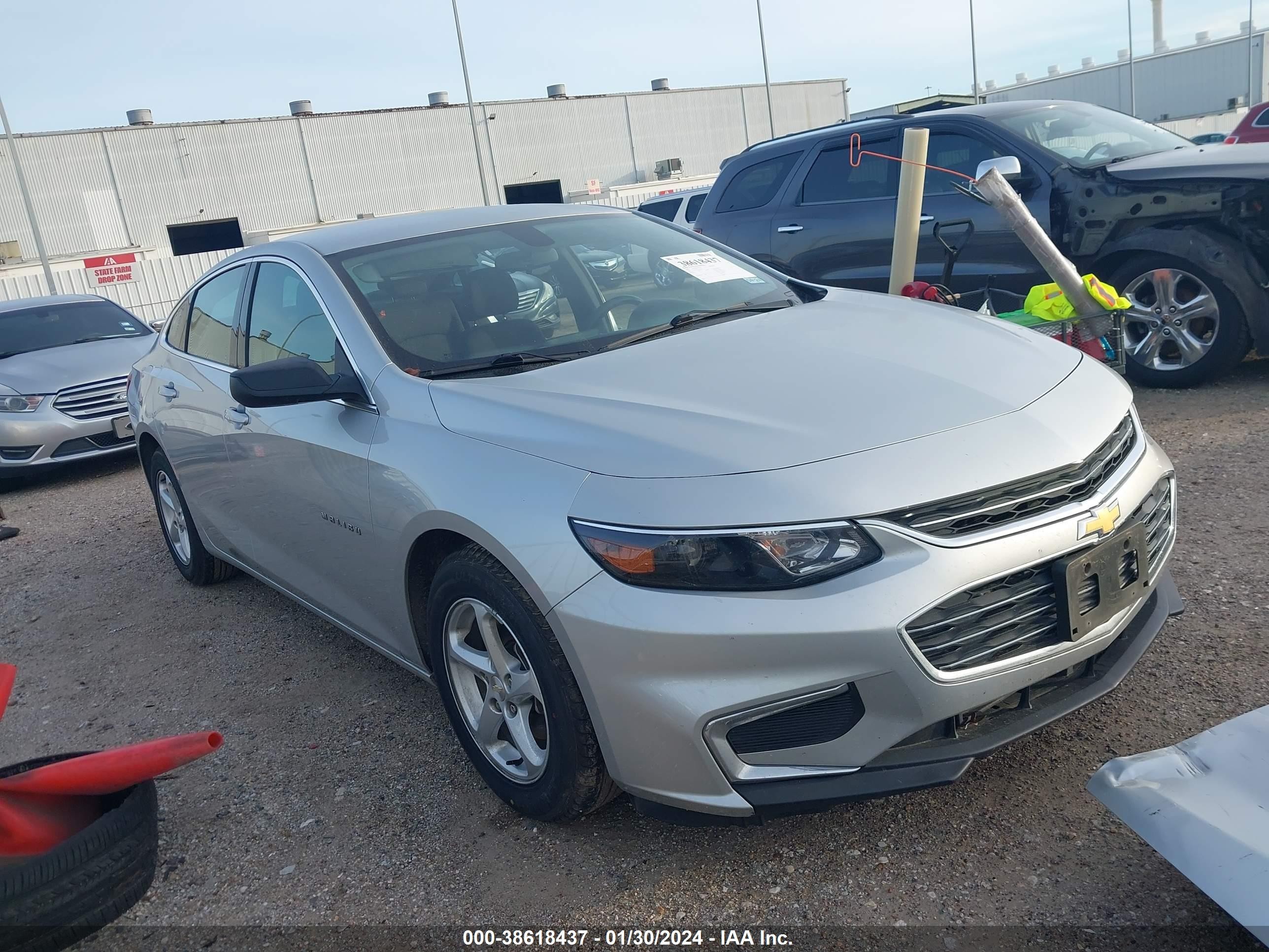 chevrolet malibu 2018 1g1zb5st1jf279309