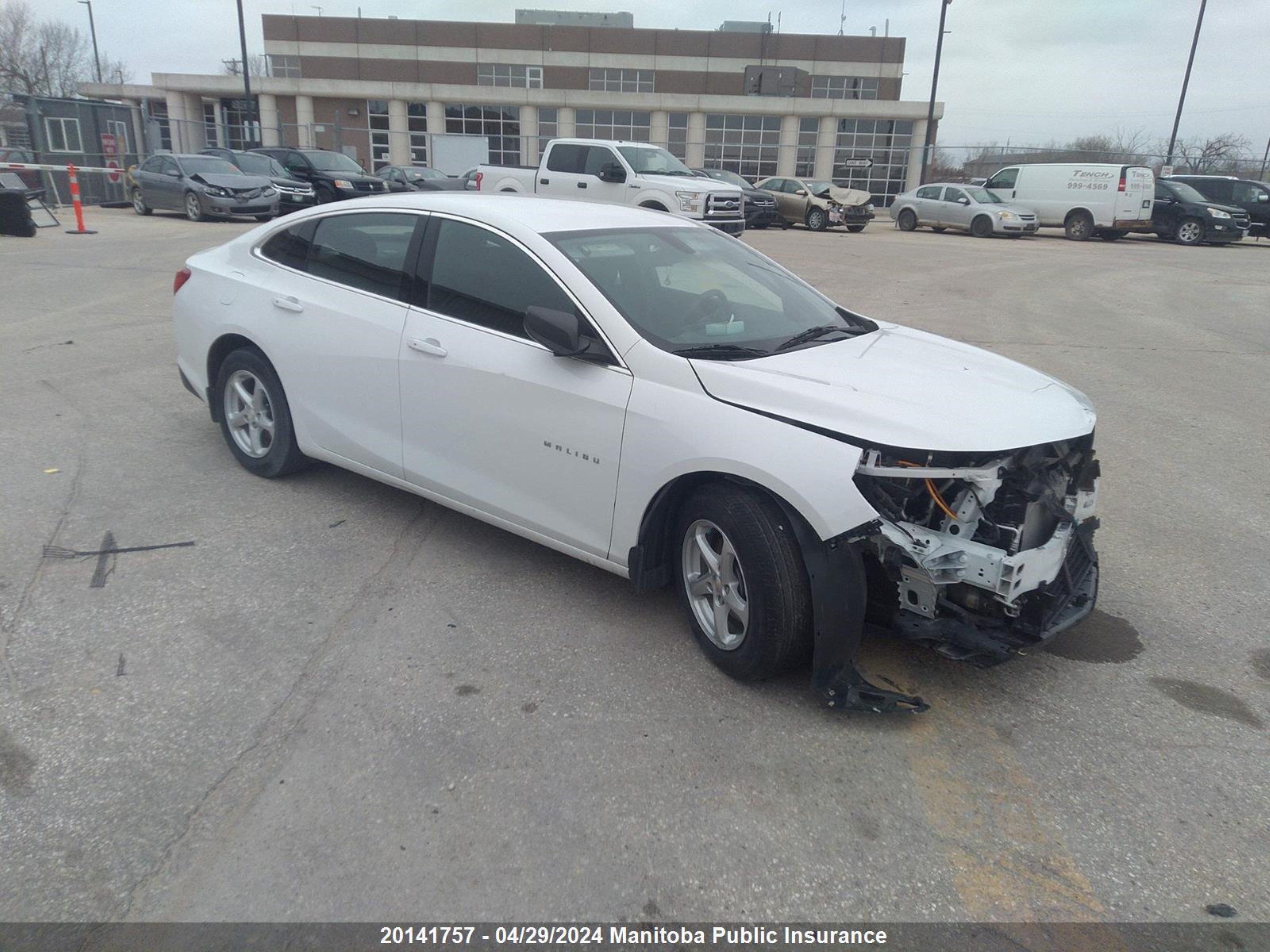 chevrolet malibu 2018 1g1zb5st4jf247230