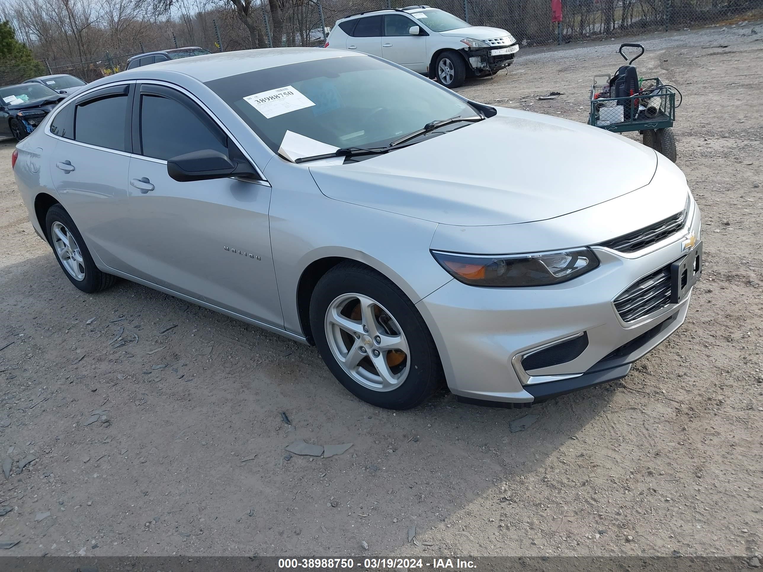 chevrolet malibu 2018 1g1zb5st5jf196790