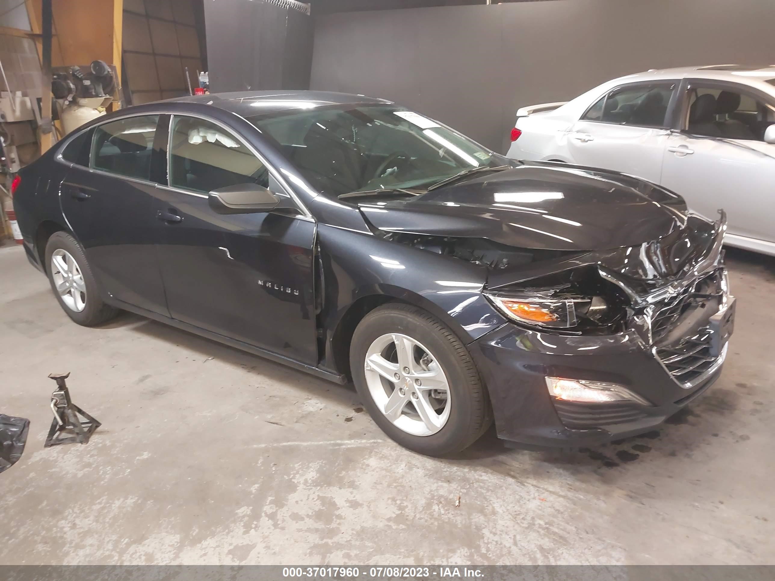 chevrolet malibu 2022 1g1zb5st8nf189533