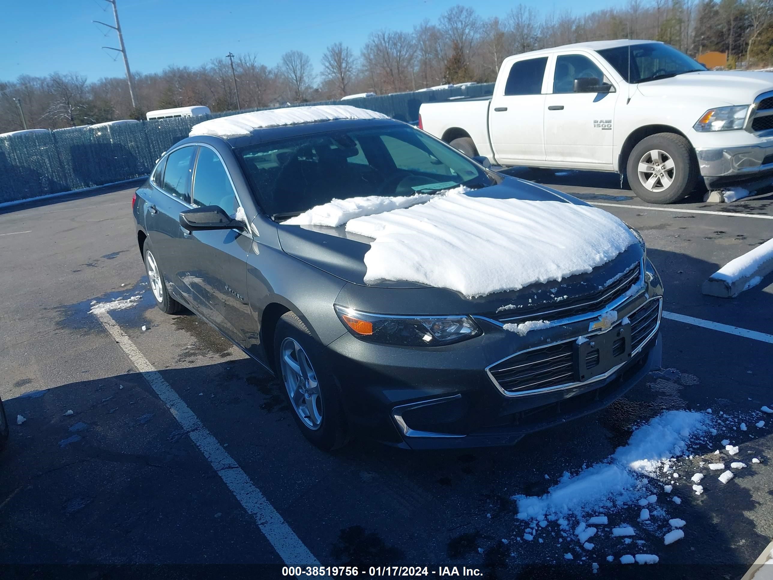 chevrolet malibu 2017 1g1zc5st0hf257910