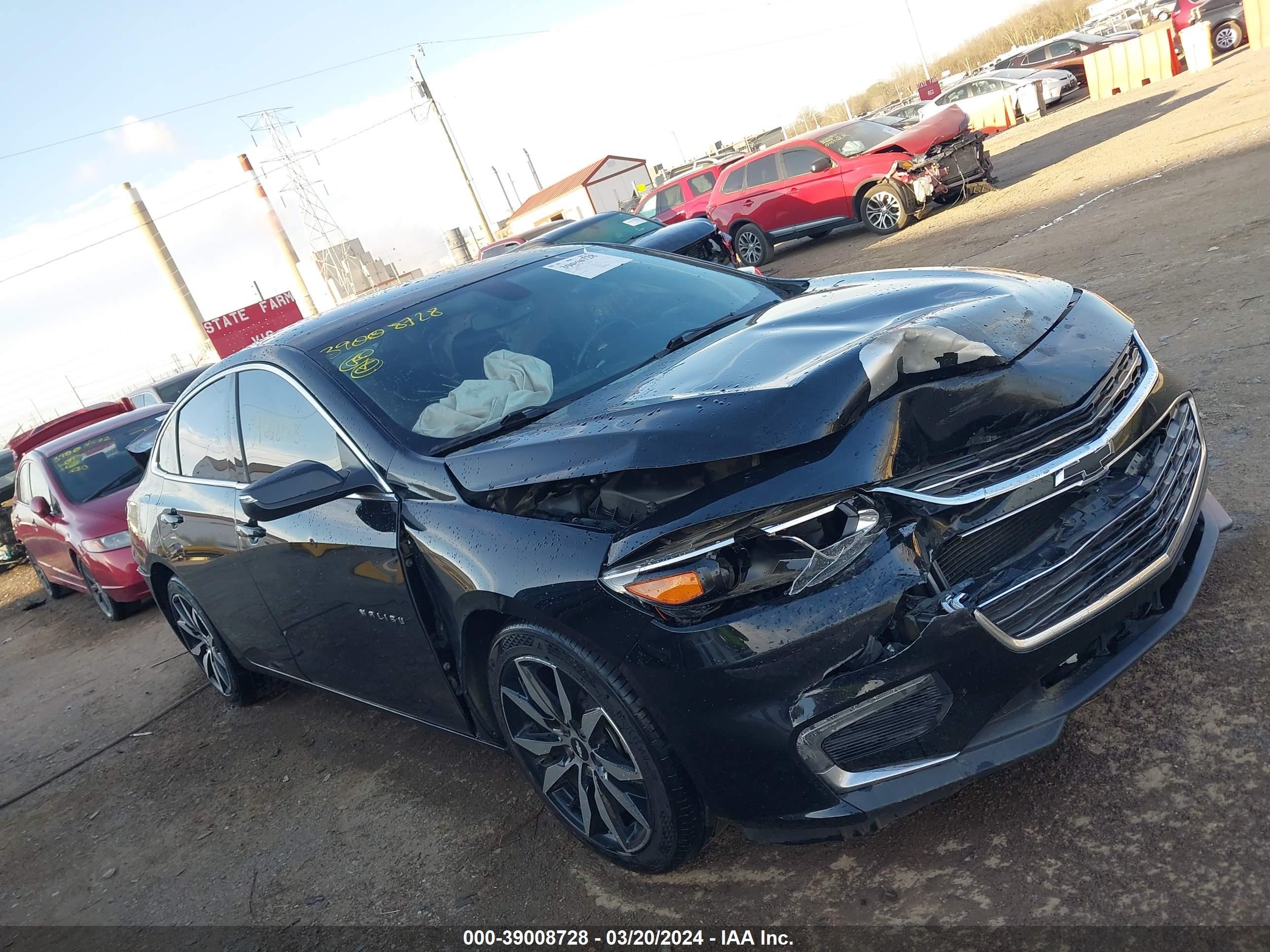 chevrolet malibu 2018 1g1zd5st0jf262141