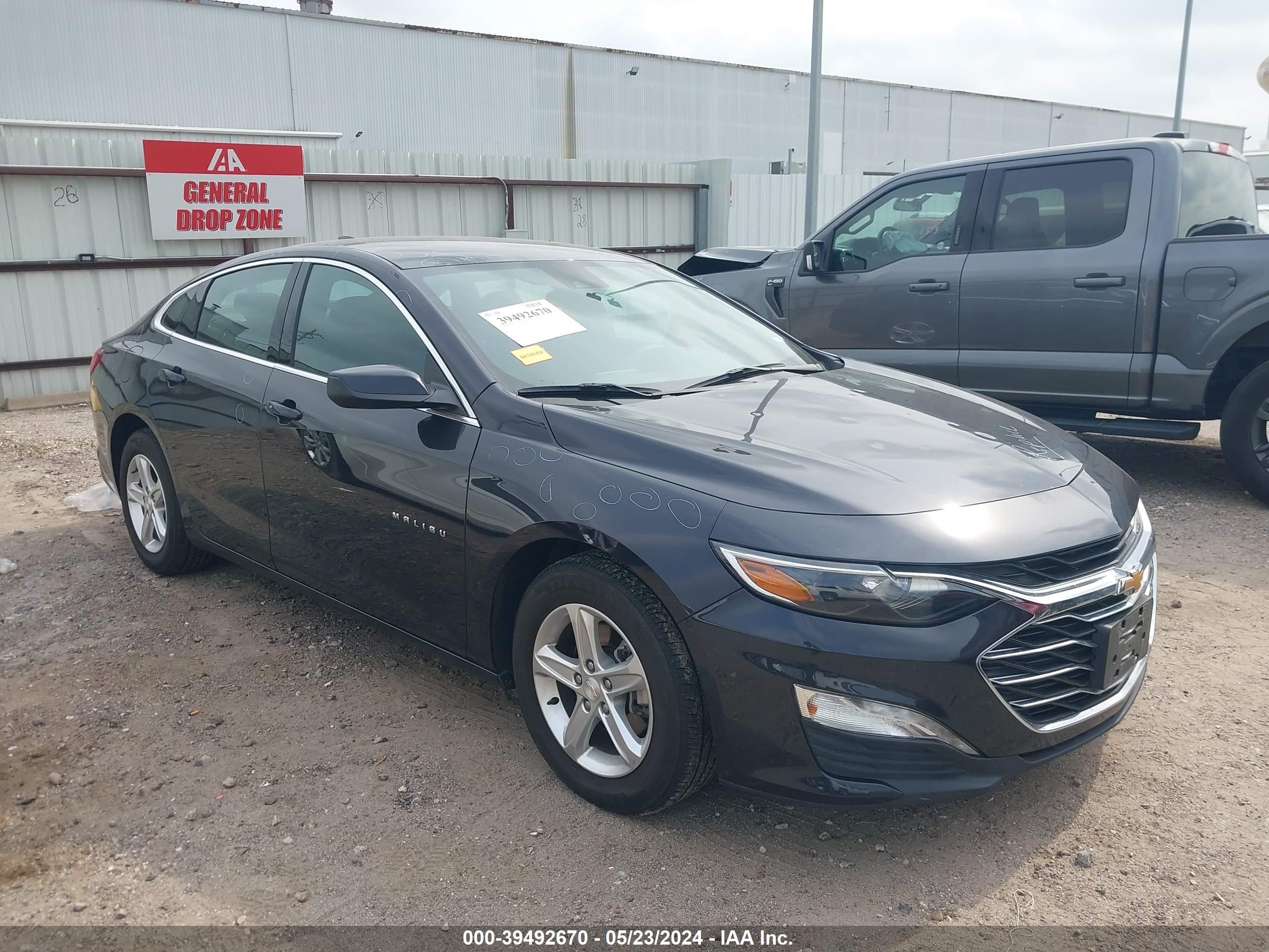 chevrolet malibu 2023 1g1zd5st0pf211778