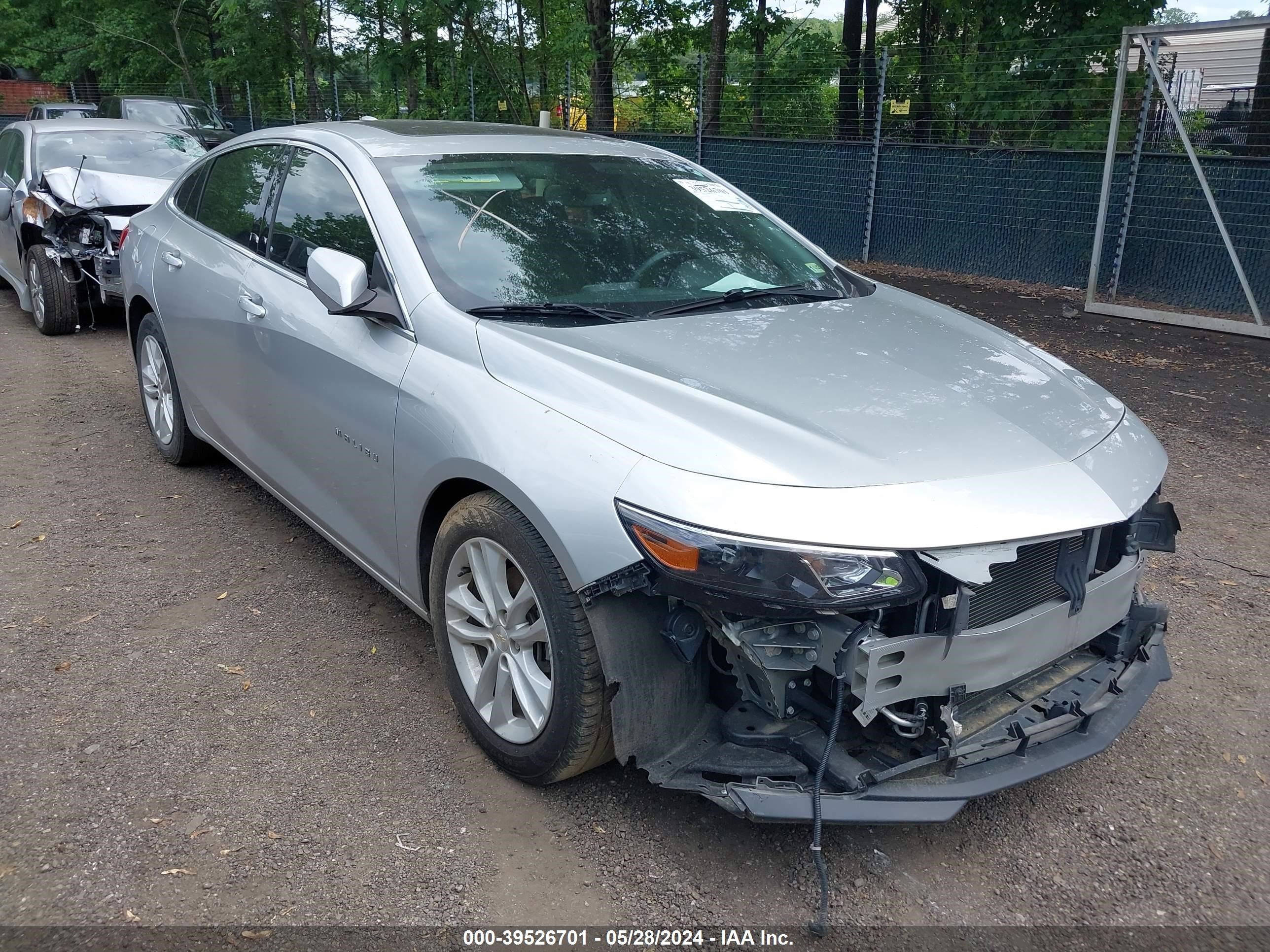 chevrolet malibu 2018 1g1zd5st3jf150191