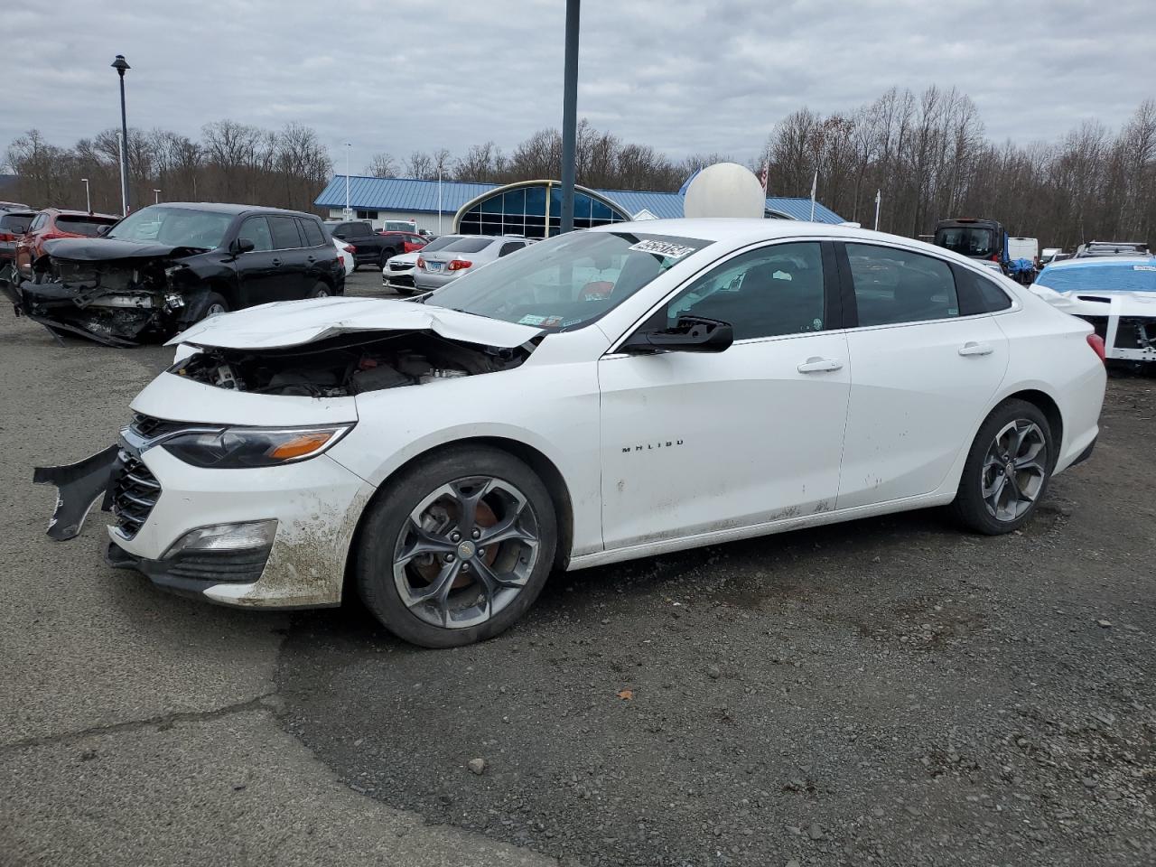 chevrolet malibu 2023 1g1zd5st3pf215405