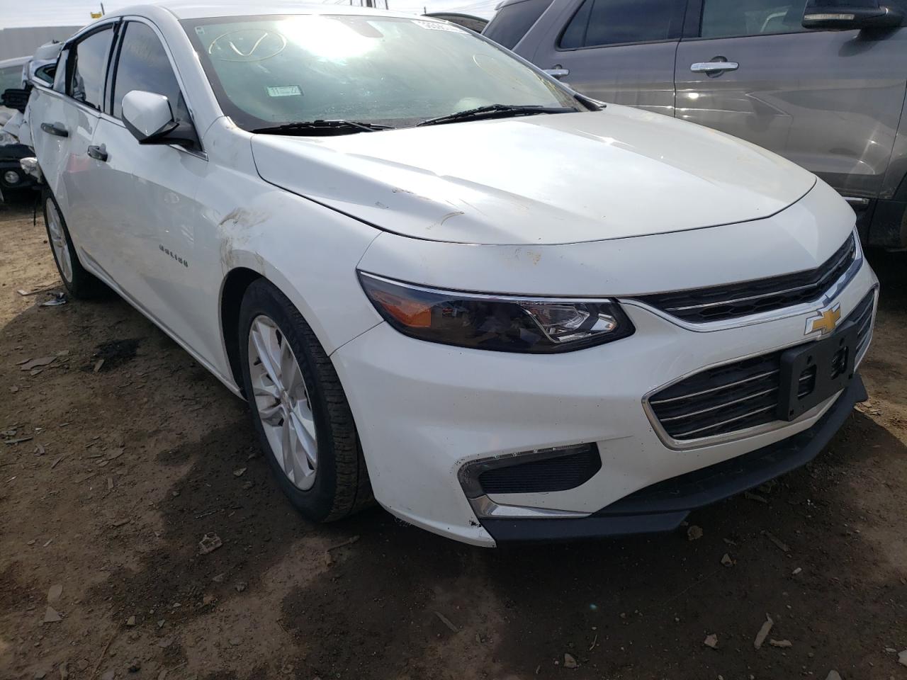 chevrolet malibu 2018 1g1zd5st4jf142374