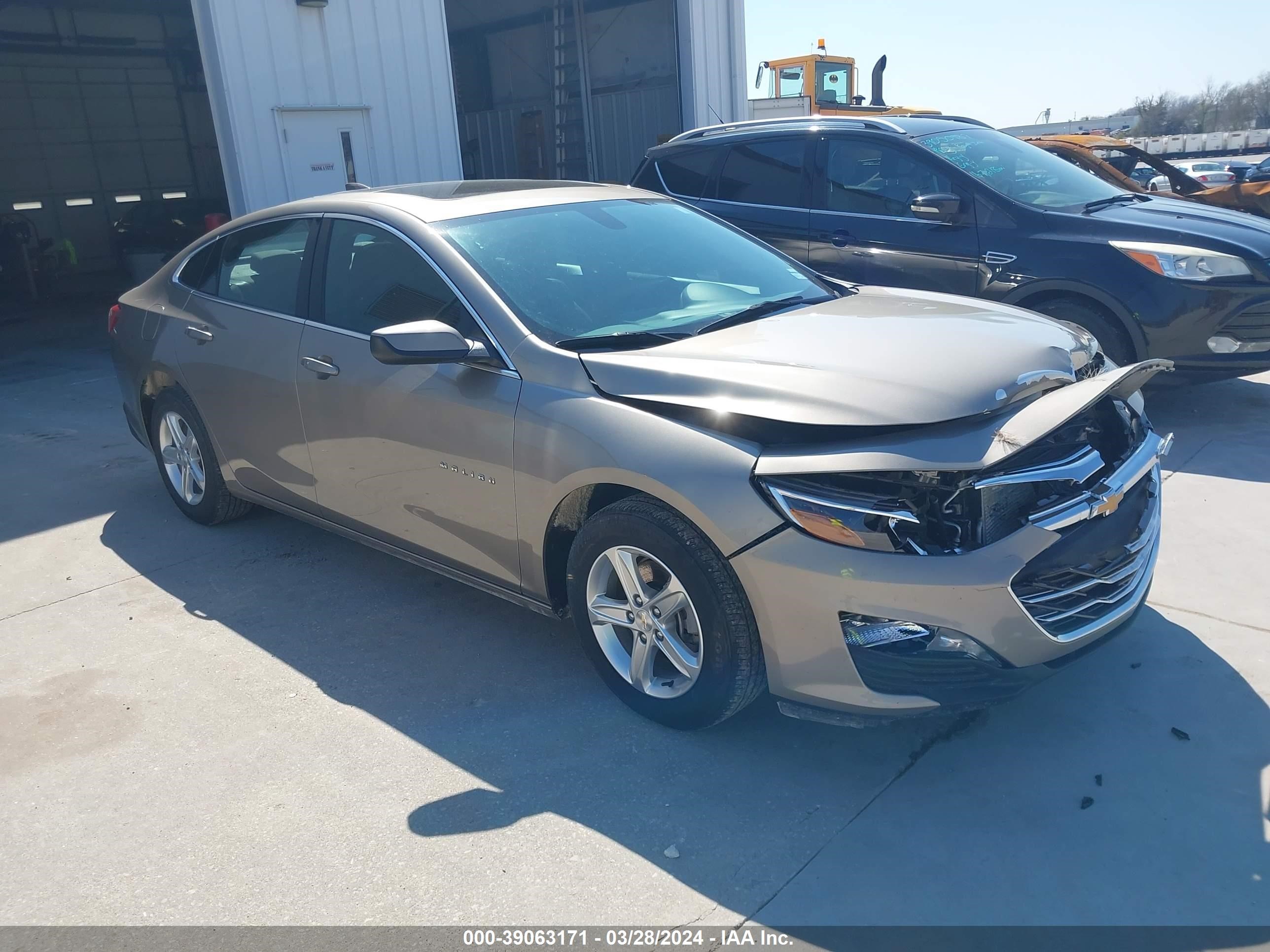 chevrolet malibu 2022 1g1zd5st5nf180346