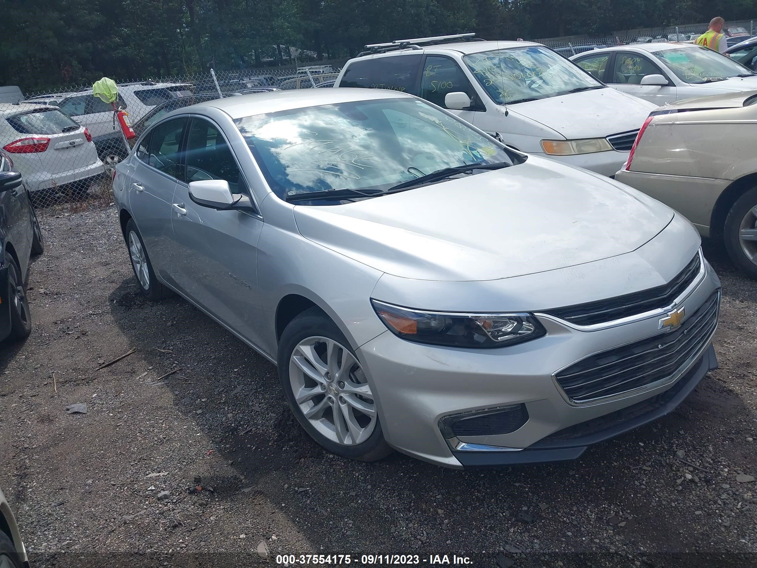 chevrolet malibu 2018 1g1zd5st7jf179953