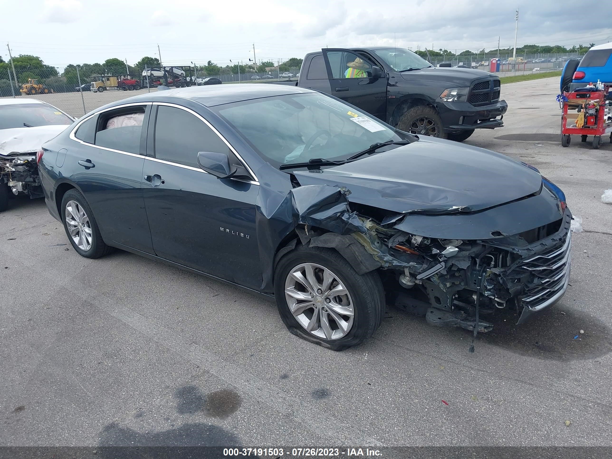 chevrolet malibu 2020 1g1zd5st8lf047822