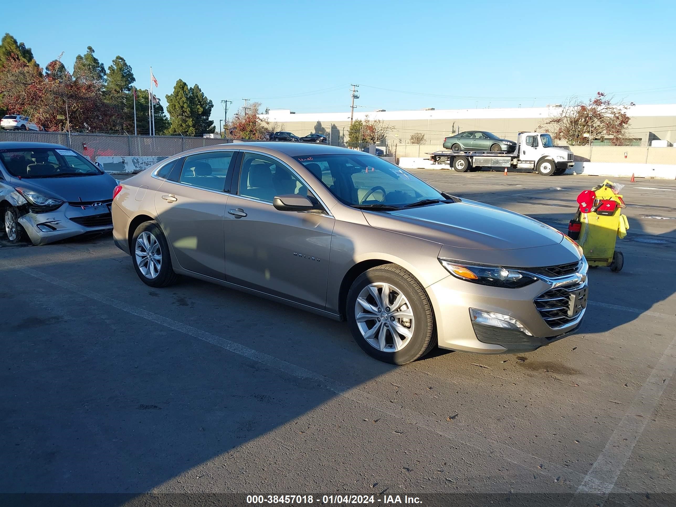 chevrolet malibu 2022 1g1zd5st8nf128600