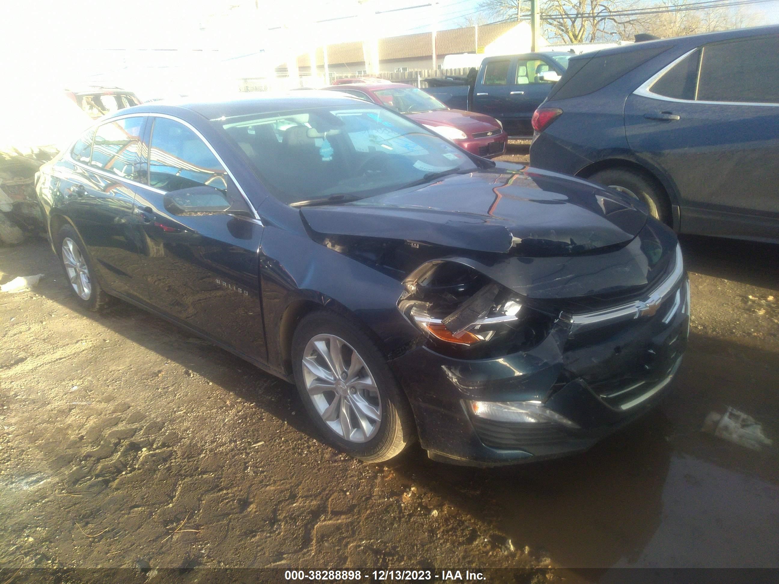 chevrolet malibu 2019 1g1zd5stxkf128061