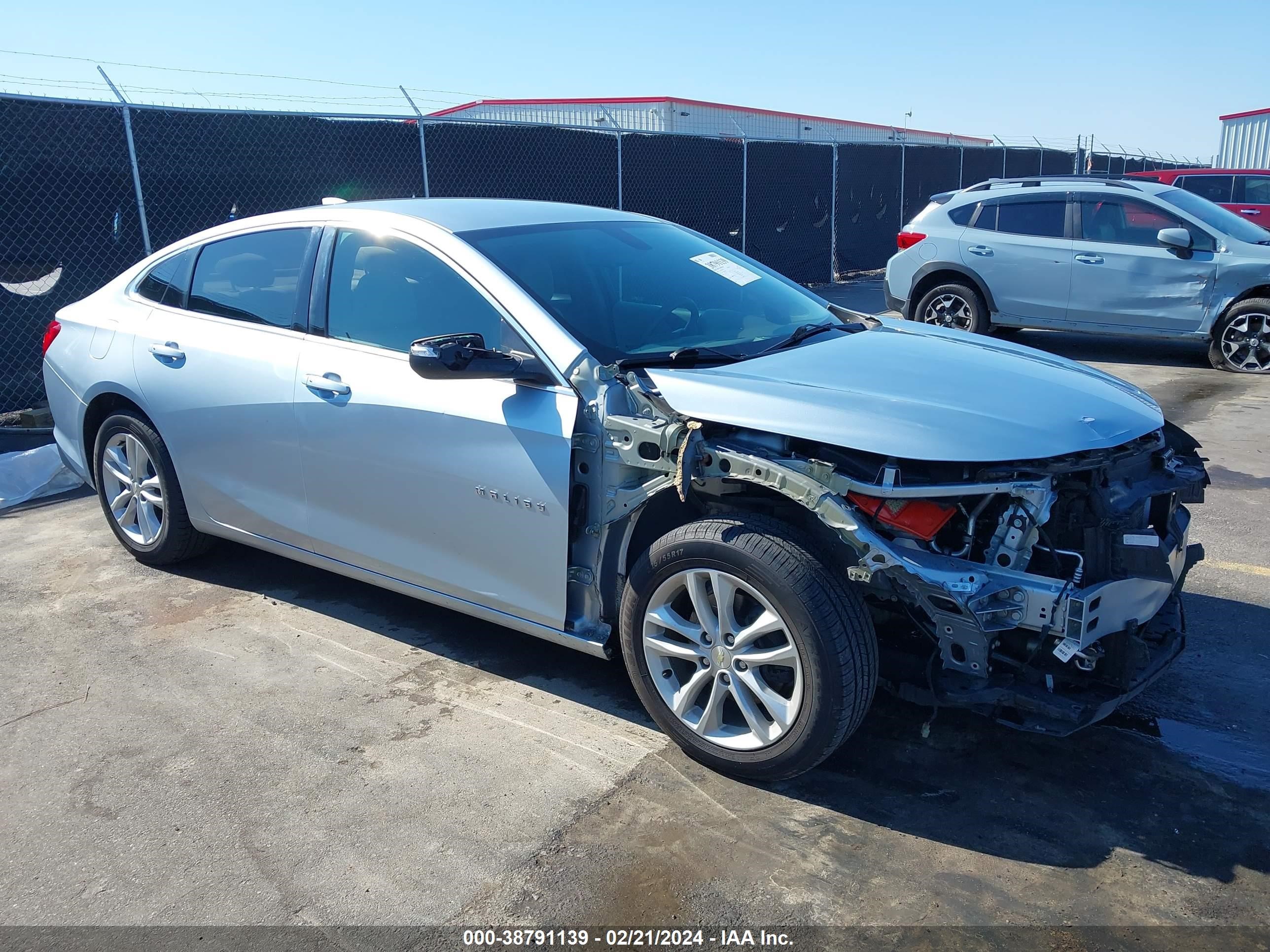 chevrolet malibu 2017 1g1ze5st0hf267864