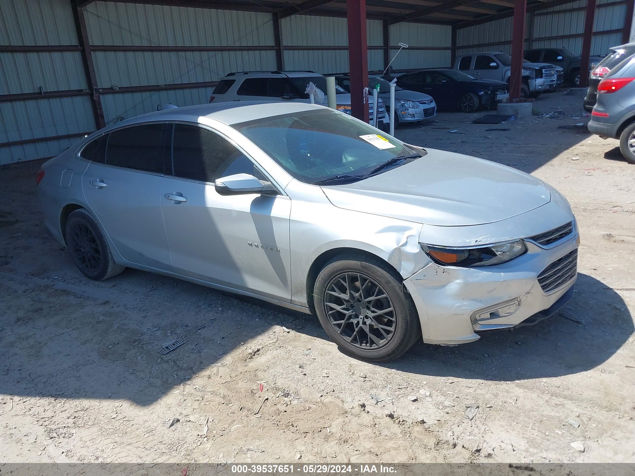 chevrolet malibu 2016 1g1ze5st2gf227557