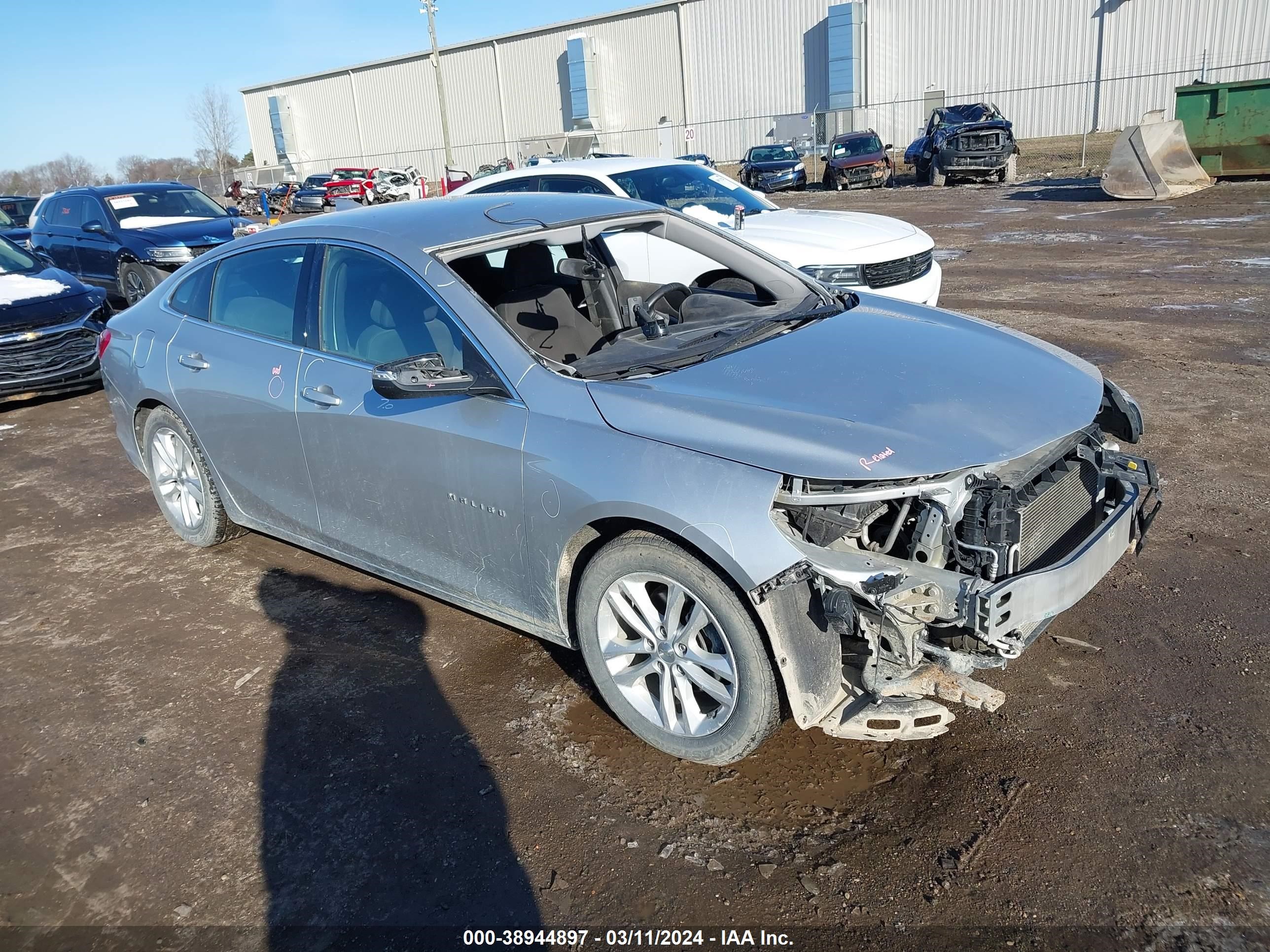 chevrolet malibu 2016 1g1ze5st2gf260851