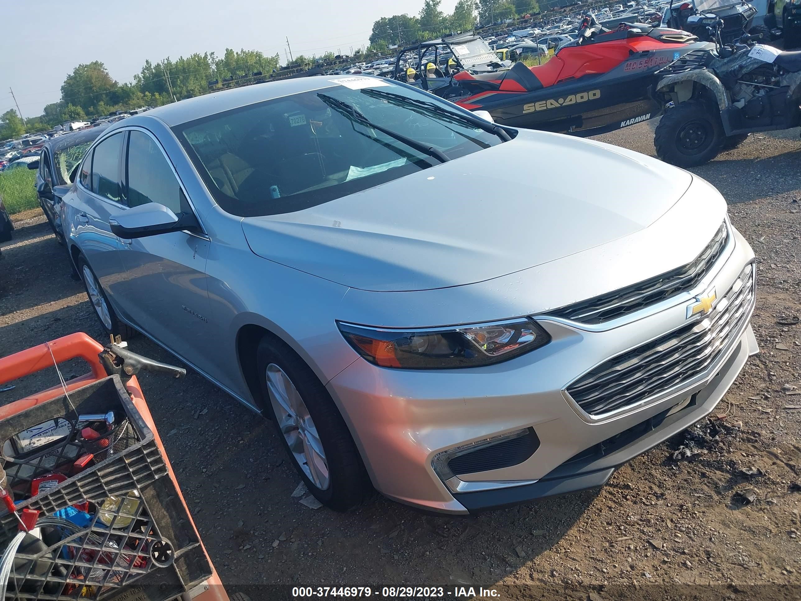 chevrolet malibu 2017 1g1ze5st3hf110295