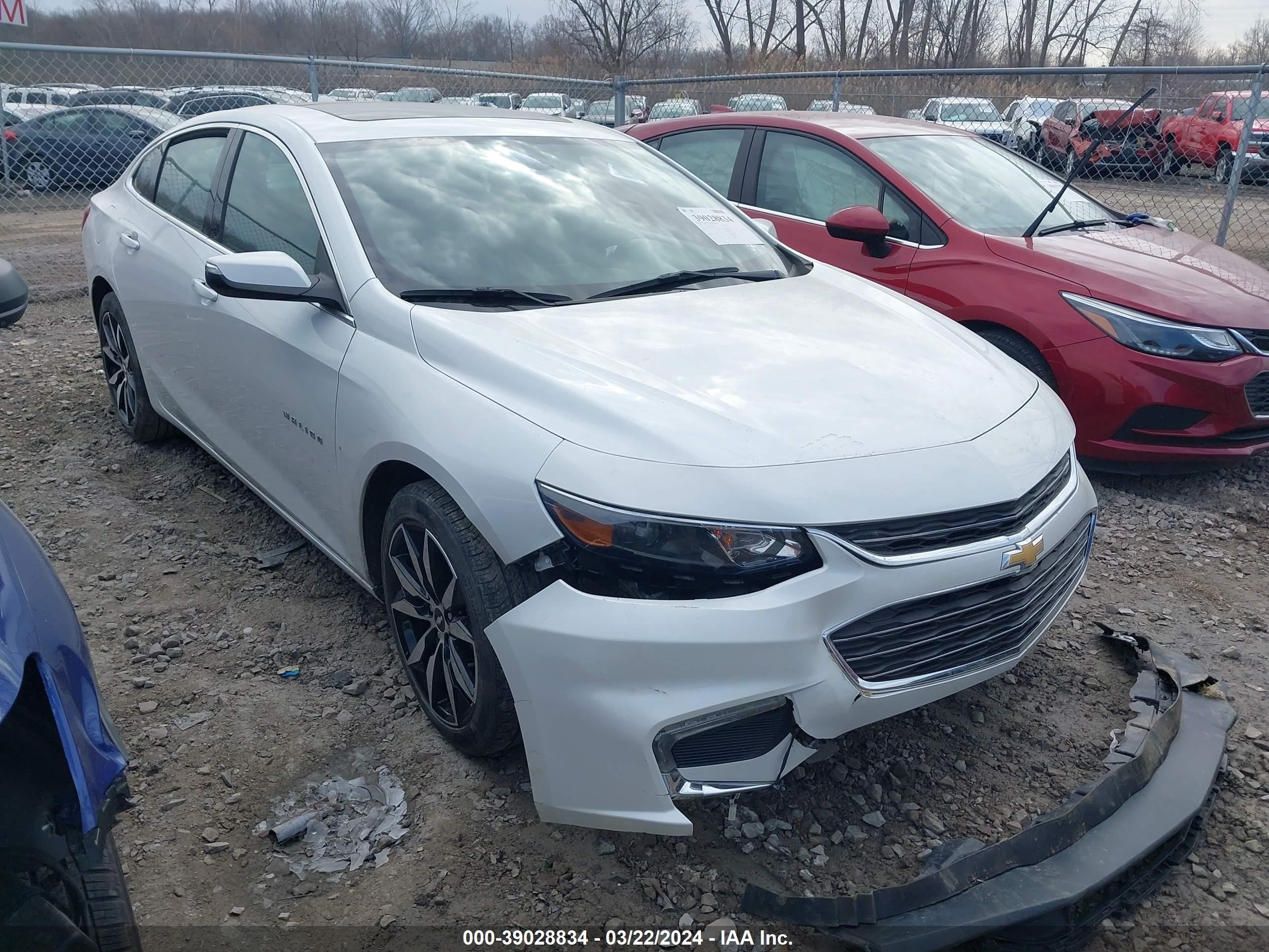 chevrolet malibu 2017 1g1ze5st3hf241615