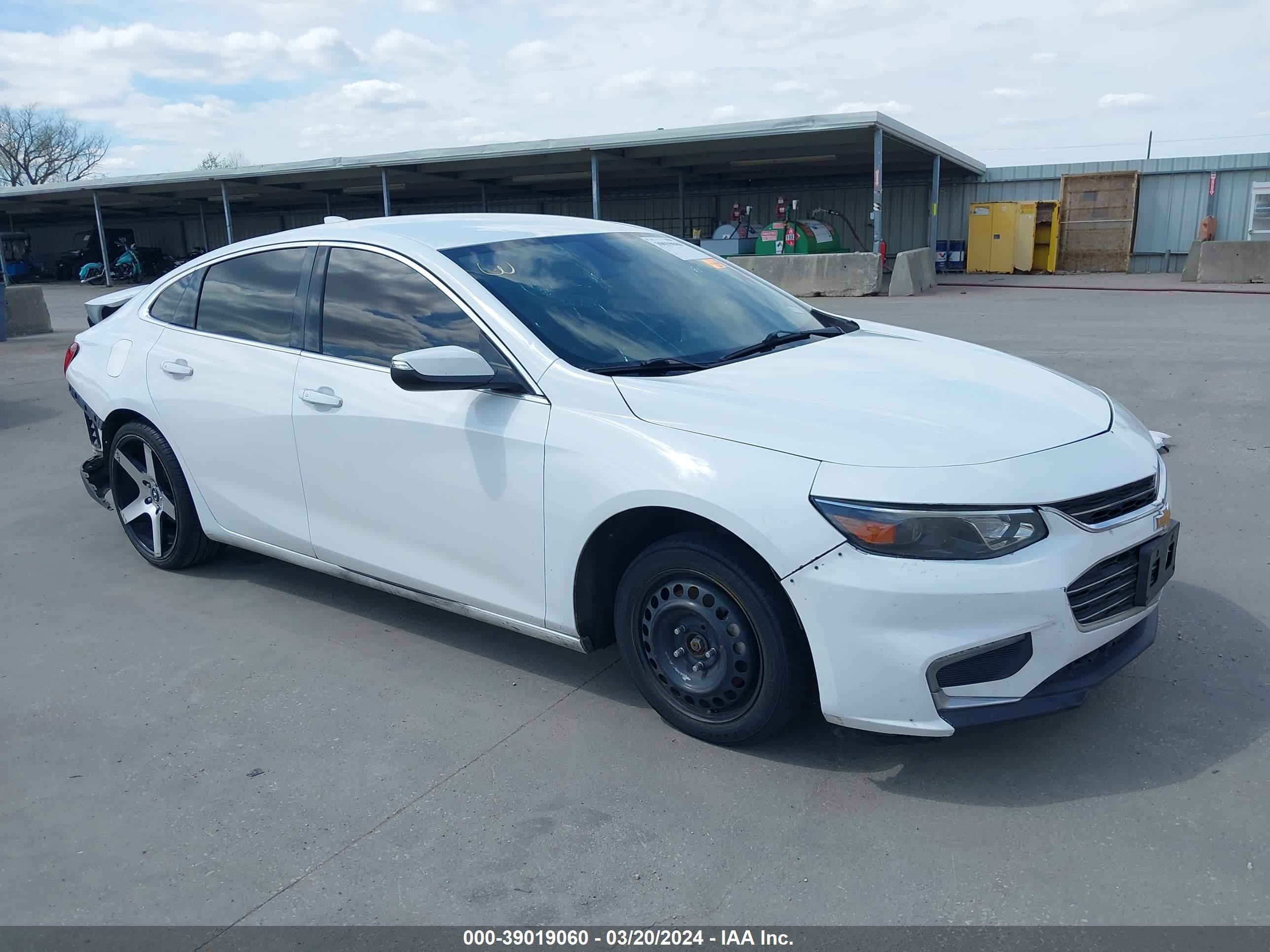 chevrolet malibu 2017 1g1ze5st5hf113831