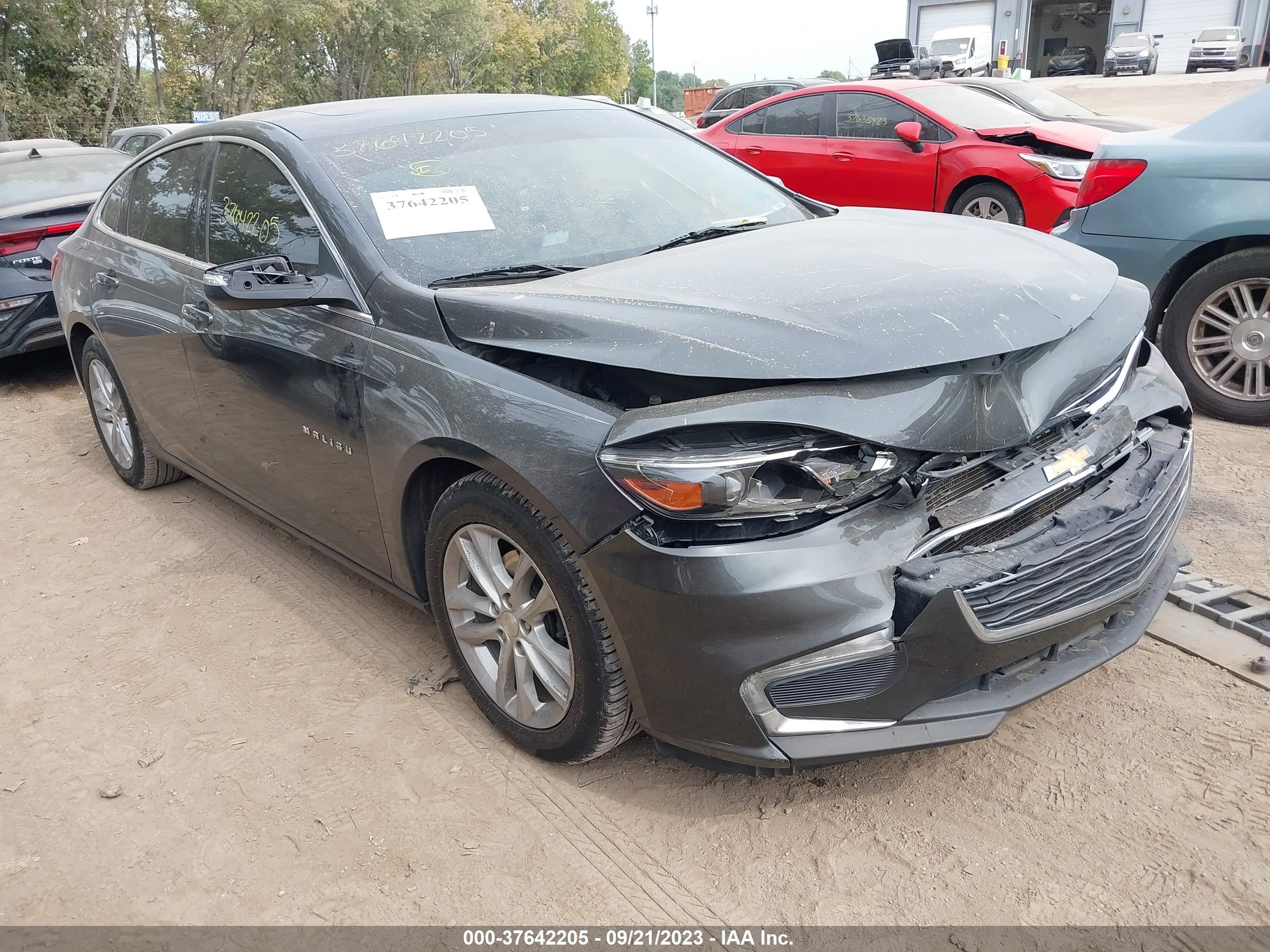 chevrolet malibu 2017 1g1ze5st7hf161427