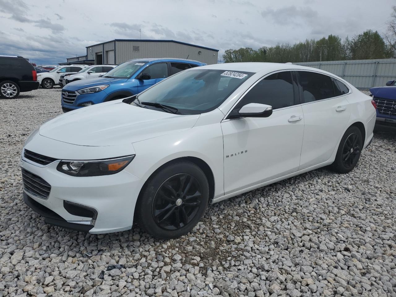 chevrolet malibu 2017 1g1ze5st8hf112446