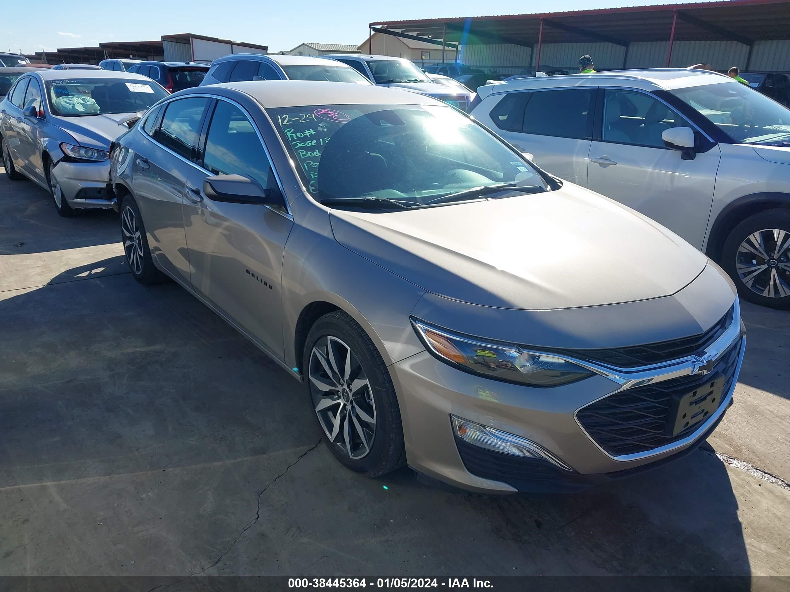 chevrolet malibu 2024 1g1zg5st4rf111144