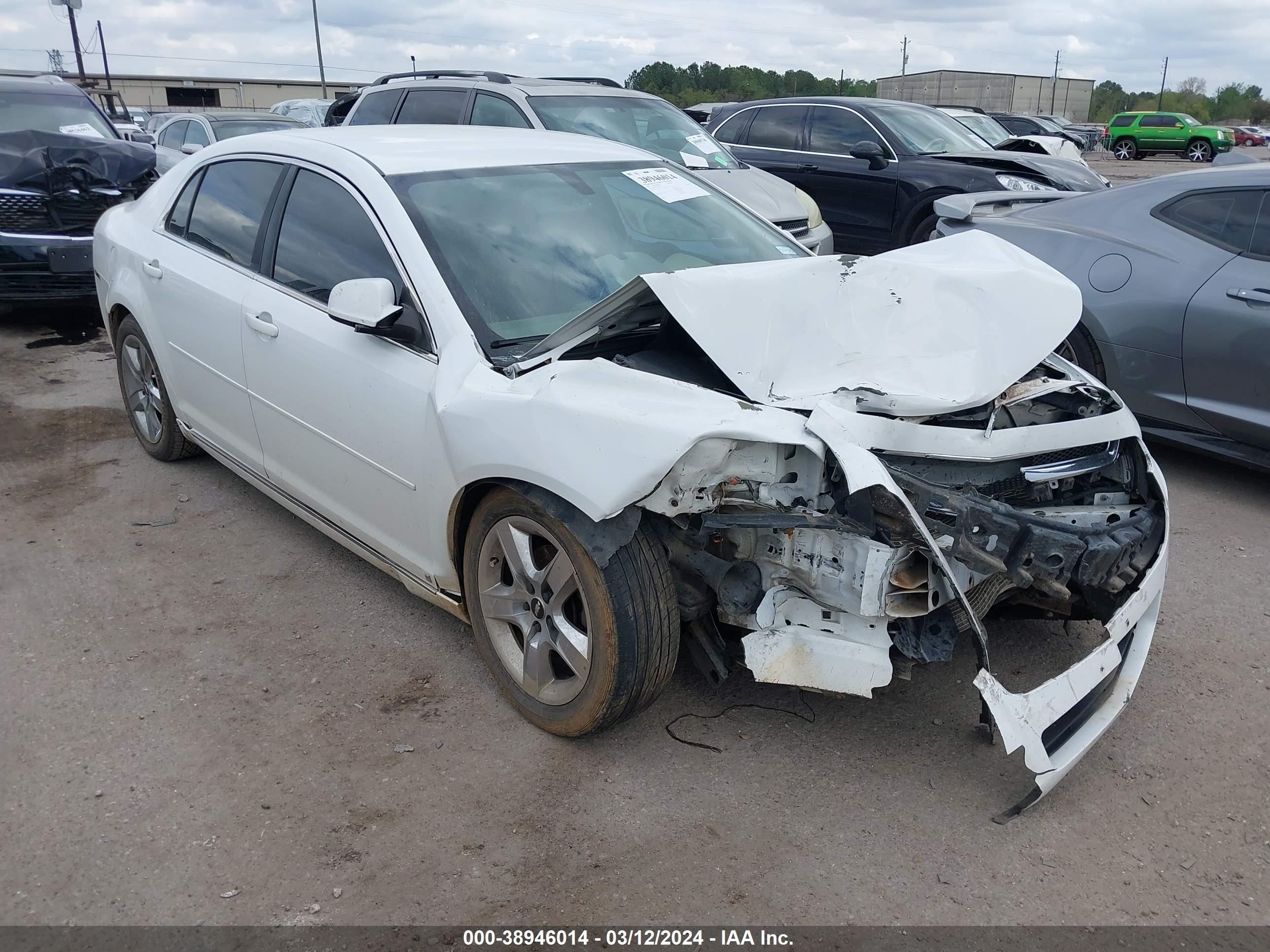 chevrolet malibu 2009 1g1zh57b99f200625