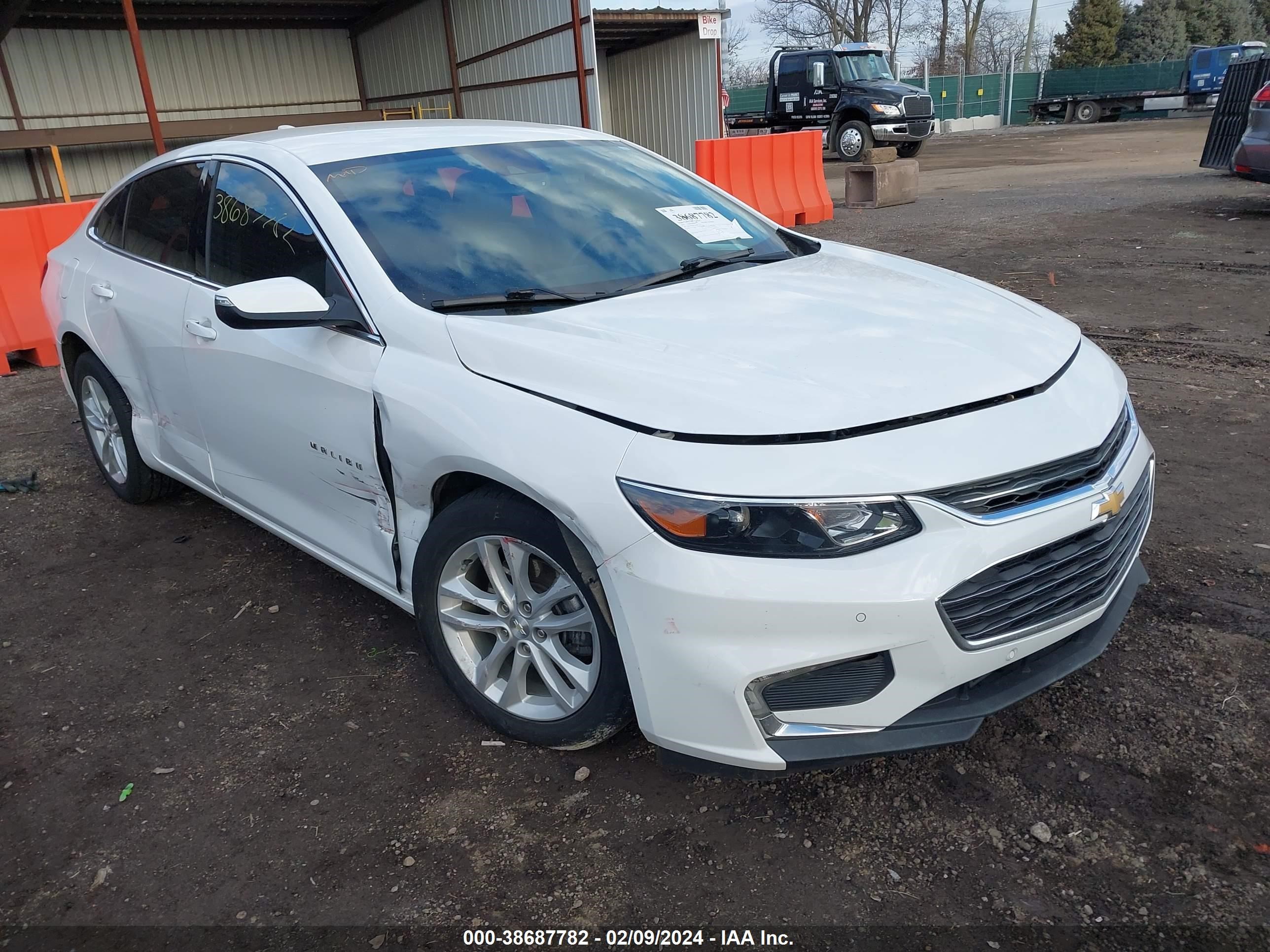 chevrolet malibu 2016 1g1zj5su5gf246124