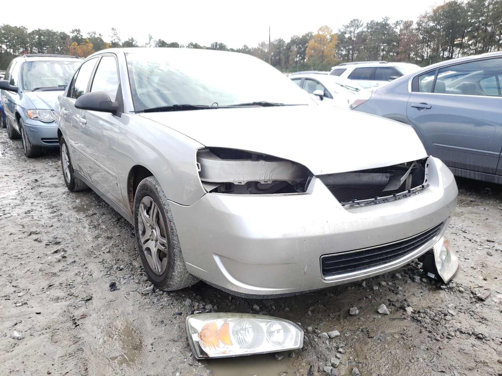 chevrolet malibu ls 2007 1g1zs58n97f301364