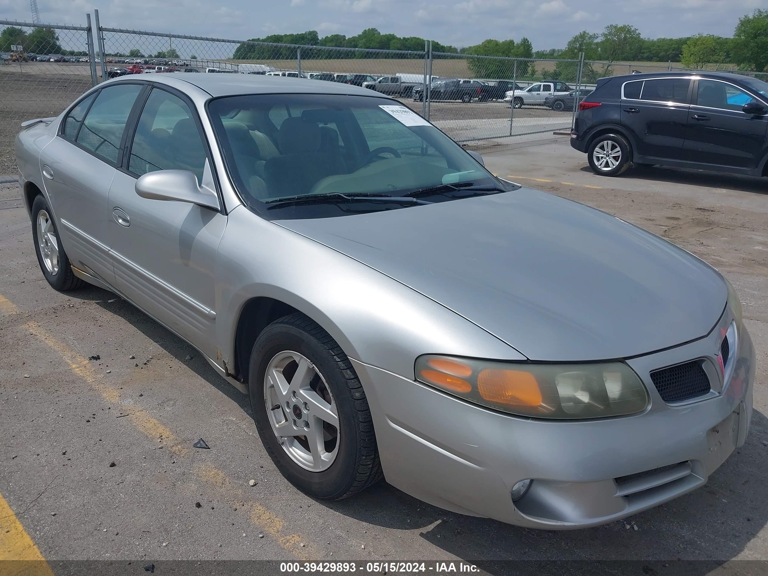 pontiac bonneville 2004 1g2hx52k44u261659