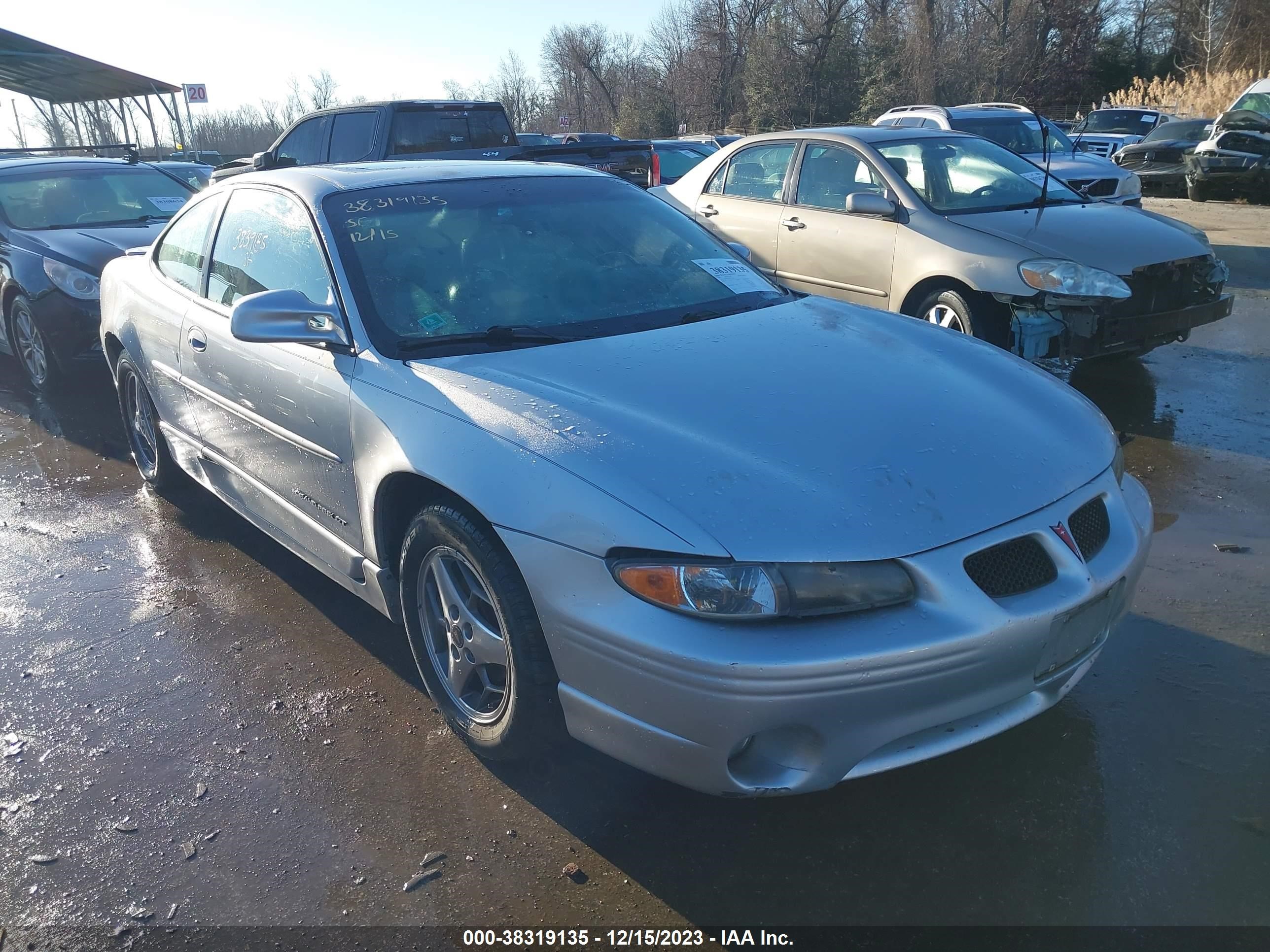 pontiac grand prix 2002 1g2wp12k72f223778