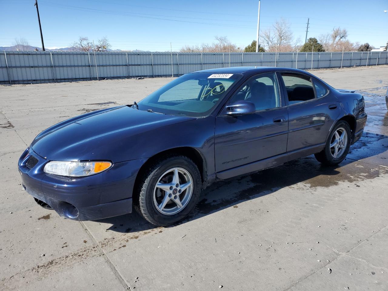 pontiac grand prix 2001 1g2wp52k11f162272