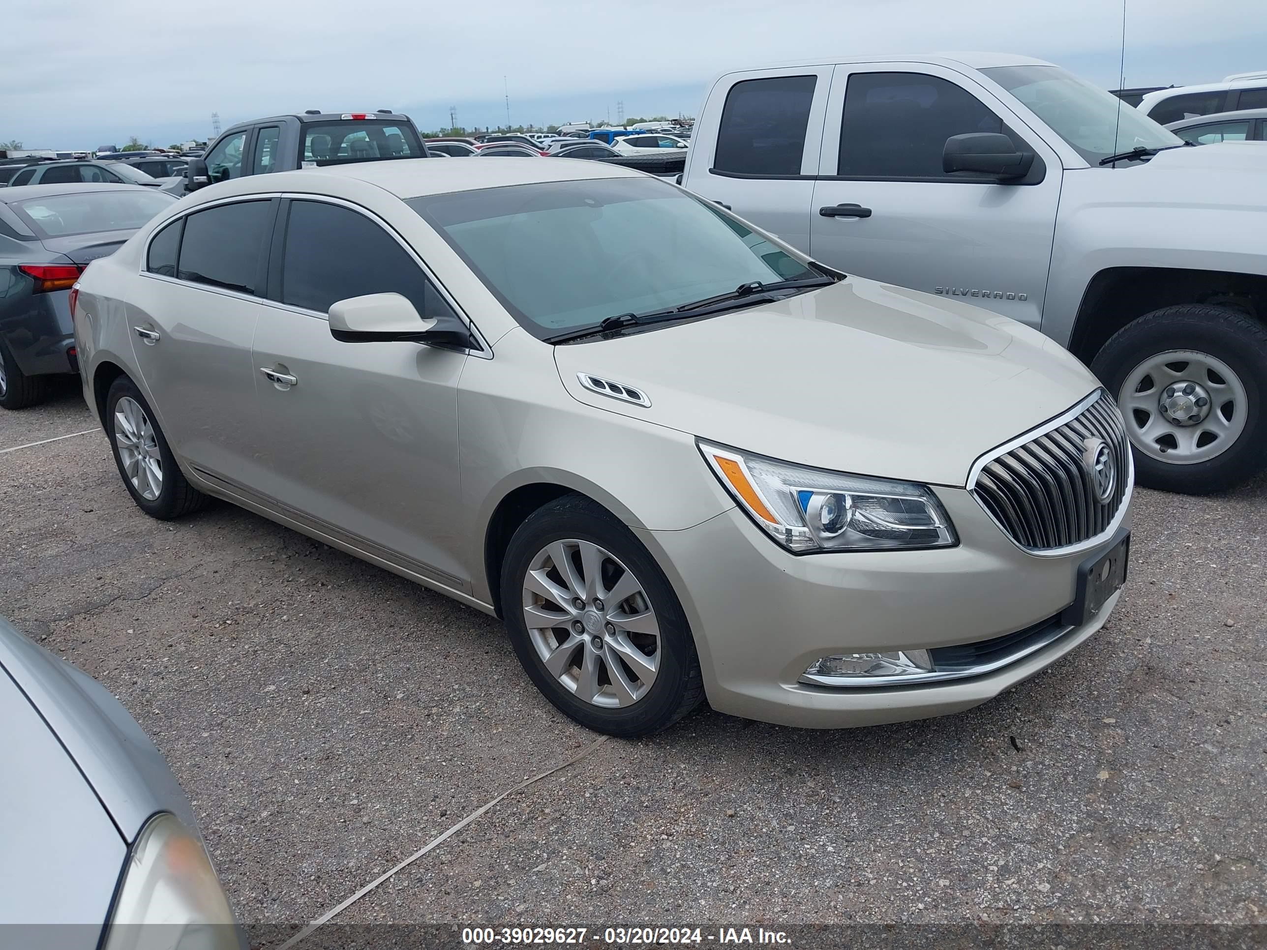 buick lacrosse 2016 1g4ga5grxgf112773