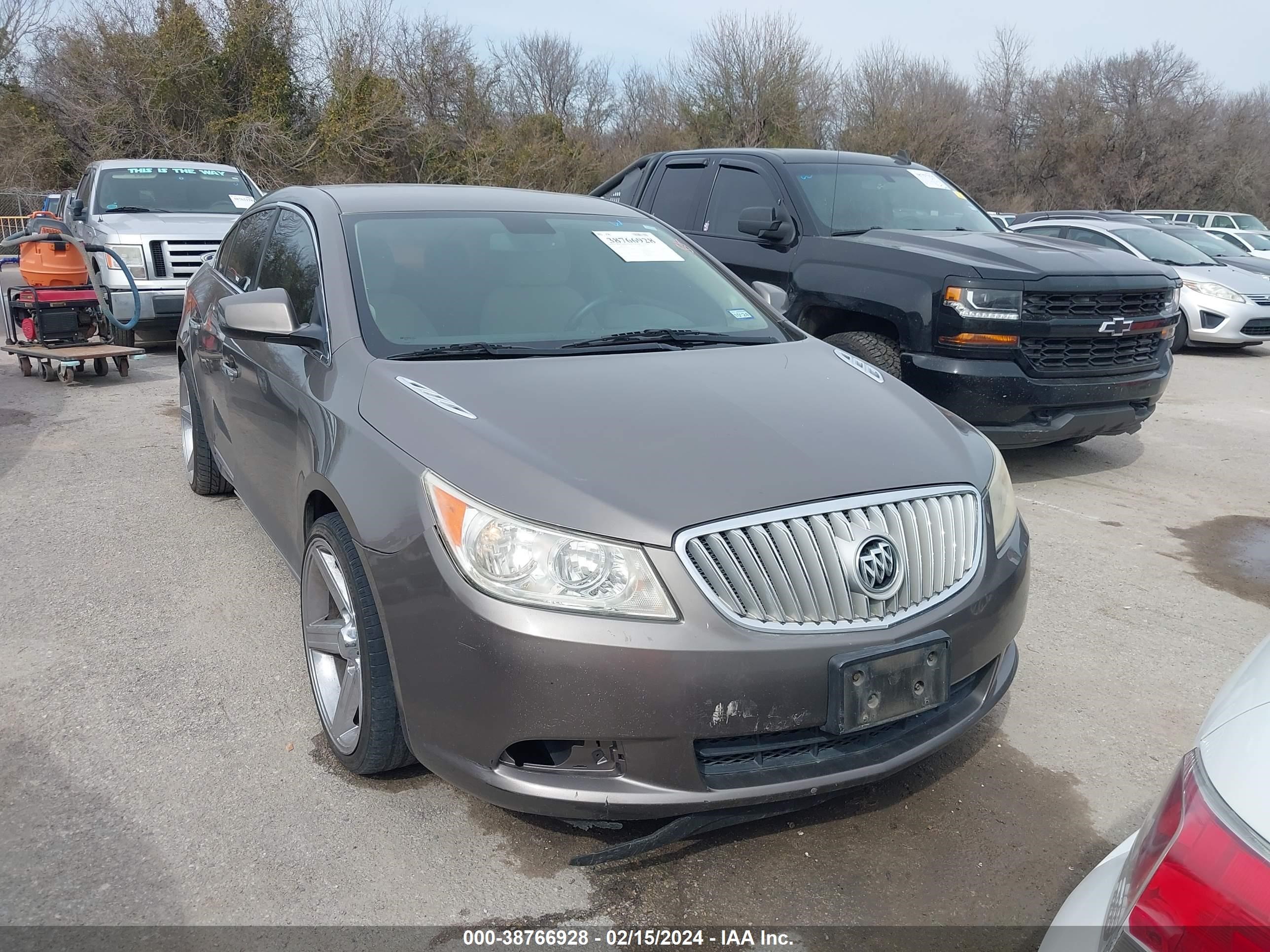 buick lacrosse 2010 1g4gb5eg1af314424